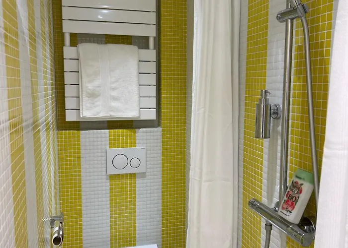 La Rafale Centre 300 M *