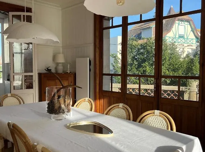 La Rafale Centre 300 M Appartement *